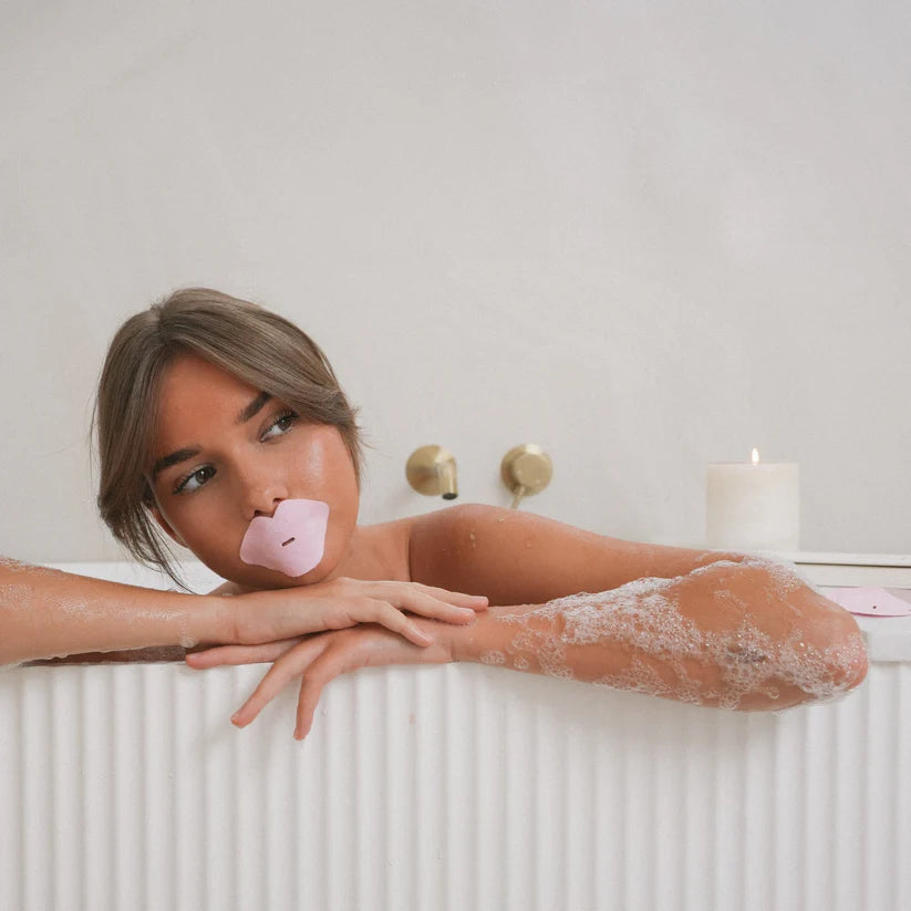 Queen Tape Plumping Lip Mask