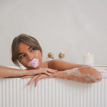 Queen Tape Plumping Lip Mask